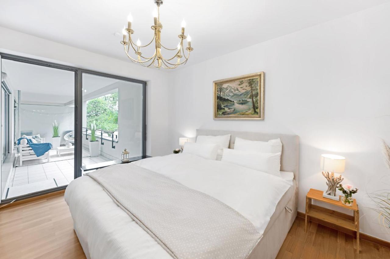 Zwei Zimmer Wohnung Im Stadtzentrum Mit Tiefgaragenplatz Мюнхен Екстер'єр фото